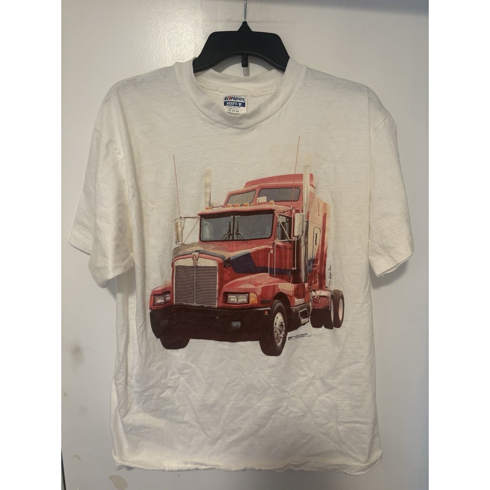Vintage Semi truck T-shirt size XL